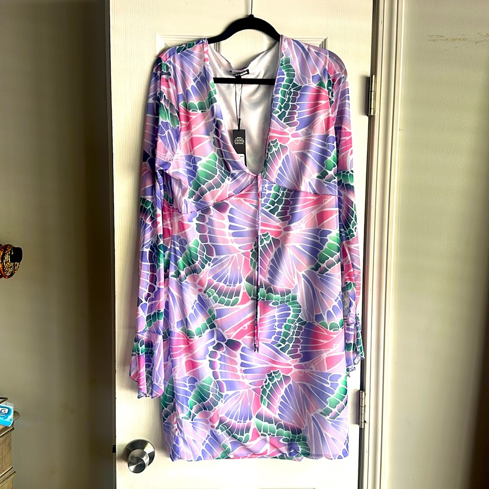 New summer dress 👗 Mermaid color pattern. Fun and flirty. New with Tags